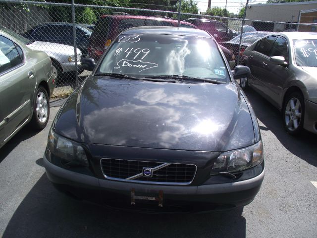 2003 Volvo S60 4WD 4dr Sport