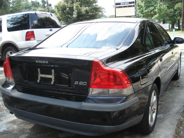 2003 Volvo S60 4WD 4dr Sport