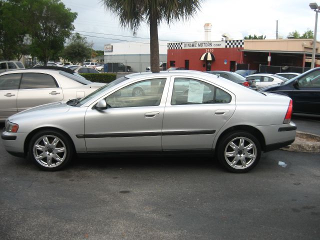 2003 Volvo S60 Sport 4x4 SUV