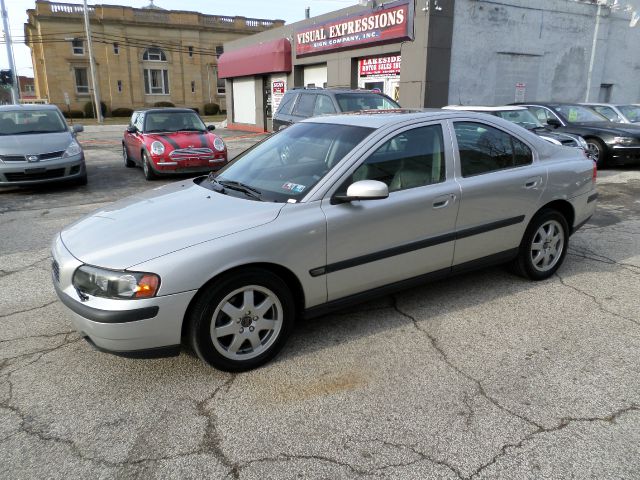 2004 Volvo S60 Sport 4x4 SUV