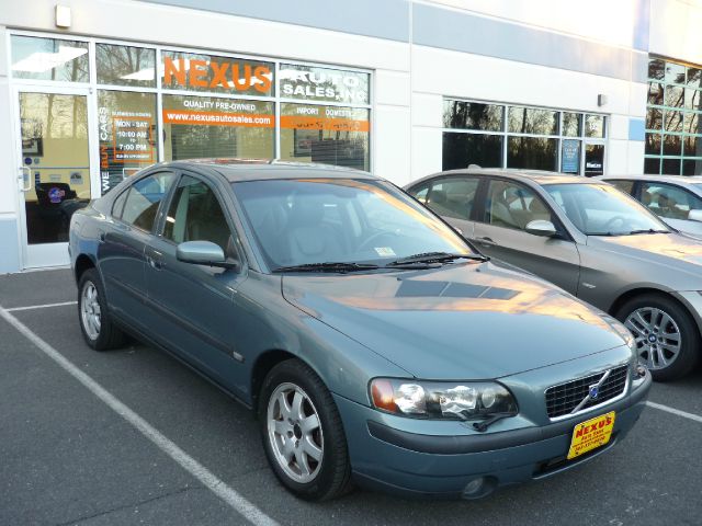 2004 Volvo S60 Sport 4x4 SUV