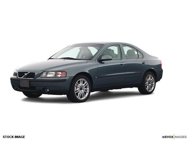 2004 Volvo S60 4WD 4dr Sport