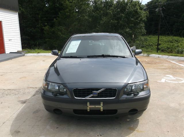 2004 Volvo S60 4WD 4dr Sport