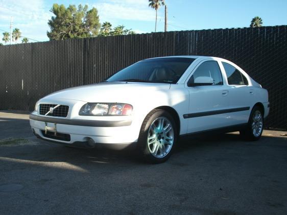 2004 Volvo S60 4WD 4dr Sport