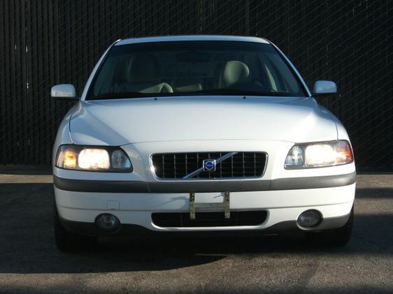 2004 Volvo S60 4WD 4dr Sport