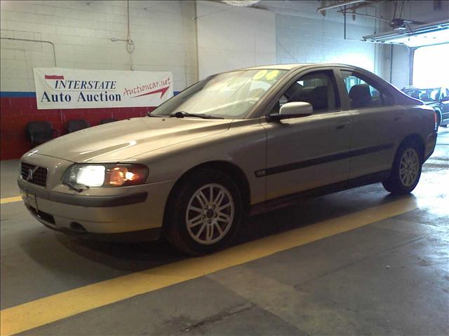 2004 Volvo S60 Sport 4x4 SUV