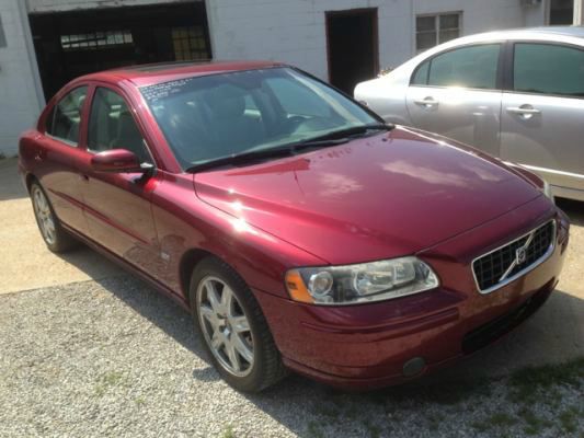 2005 Volvo S60 4WD 4dr Sport