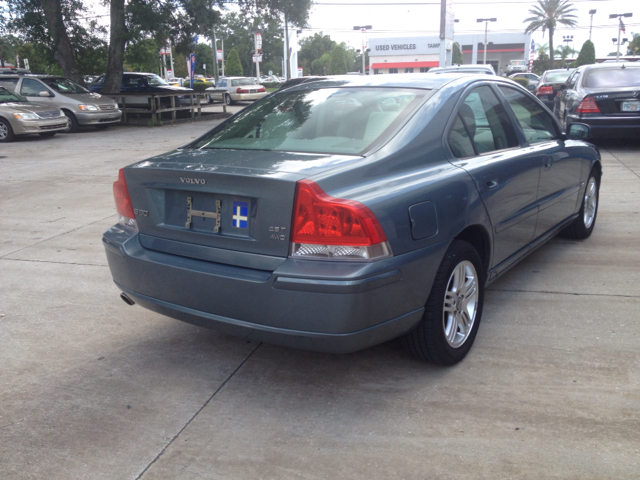 2005 Volvo S60 Sport 4x4 SUV