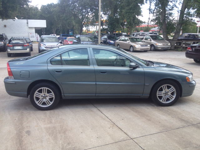 2005 Volvo S60 Sport 4x4 SUV