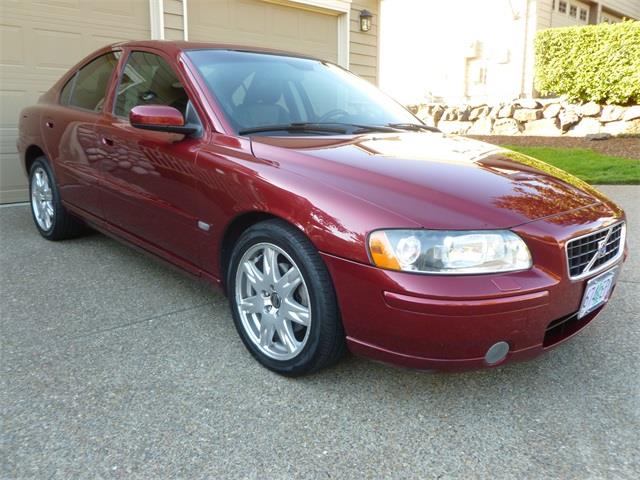 2005 Volvo S60 4WD 4dr Sport