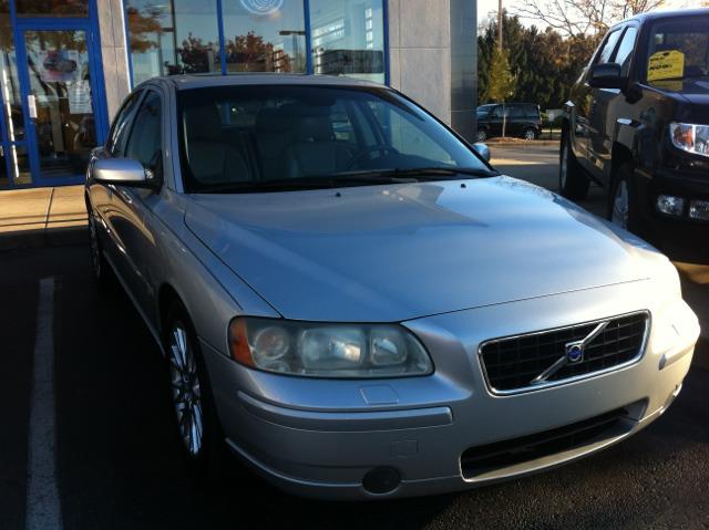 2005 Volvo S60 4X4 ED. Bauer EL