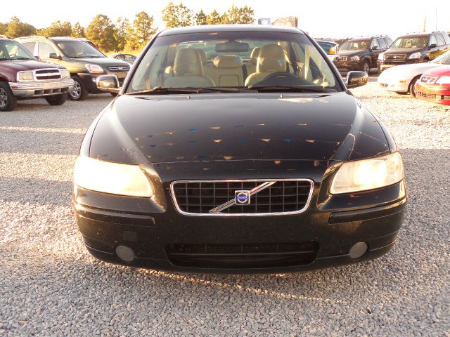 2005 Volvo S60 4WD 4dr Sport