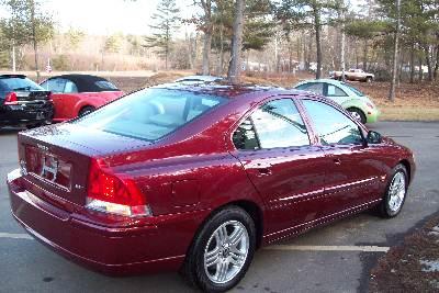 2005 Volvo S60 4WD 4dr Sport