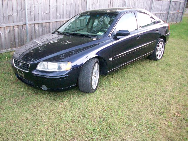 2006 Volvo S60 4WD 4dr Sport