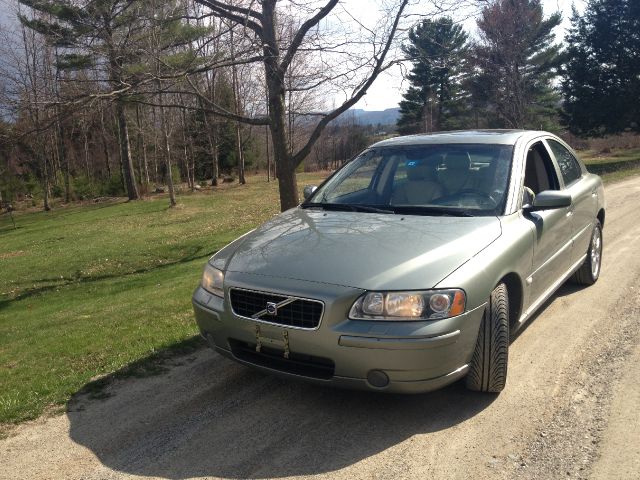 2006 Volvo S60 Sport 4x4 SUV