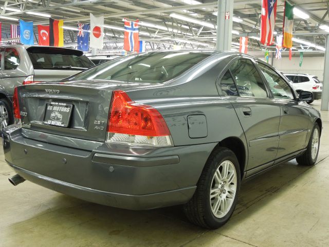 2006 Volvo S60 Sport 4x4 SUV