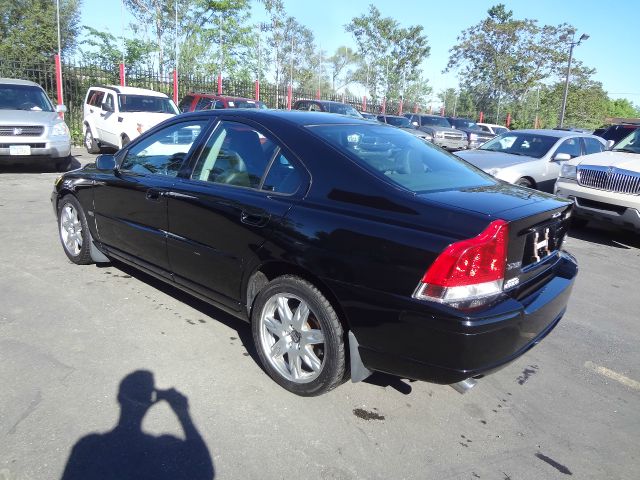 2006 Volvo S60 Sport 4x4 SUV