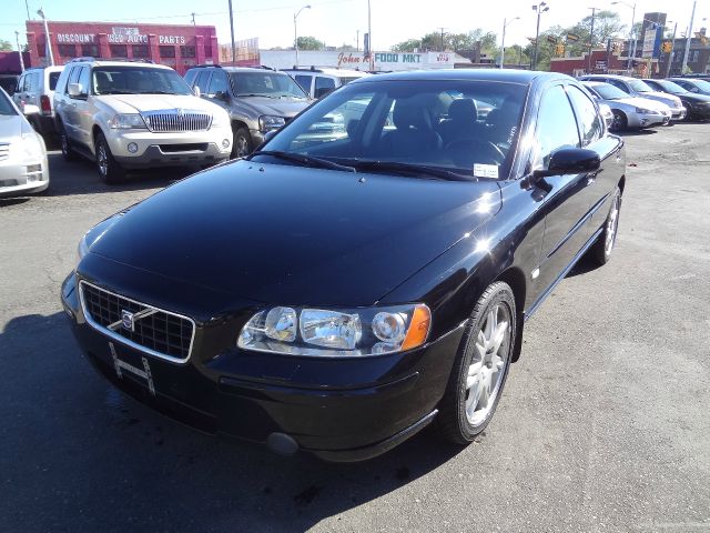 2006 Volvo S60 Sport 4x4 SUV