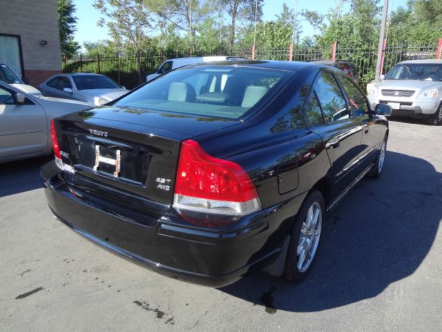 2006 Volvo S60 Sport 4x4 SUV