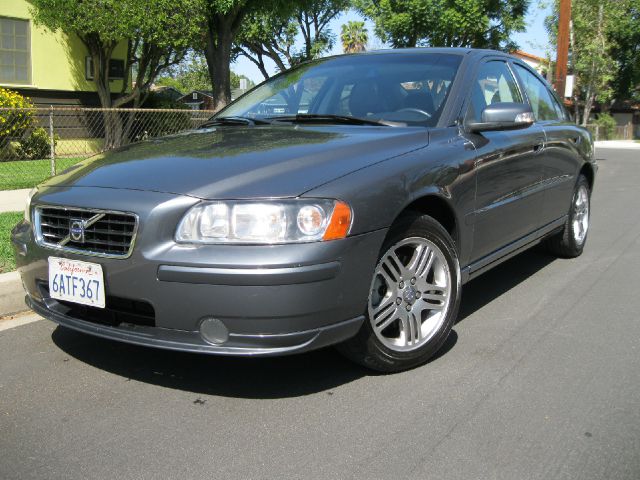 2007 Volvo S60 4WD 4dr Sport