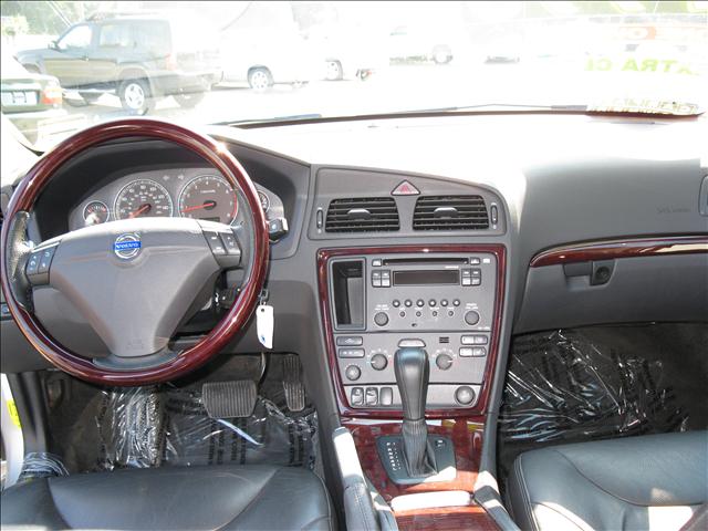 2007 Volvo S60 4WD 4dr Sport