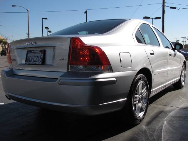 2007 Volvo S60 4WD 4dr Sport