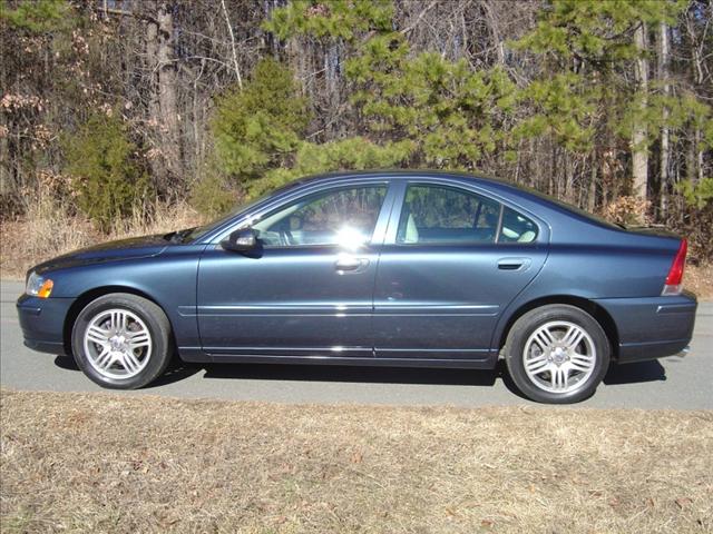 2007 Volvo S60 4WD 4dr Sport