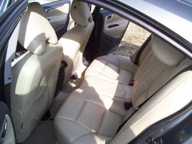 2007 Volvo S60 W/leather