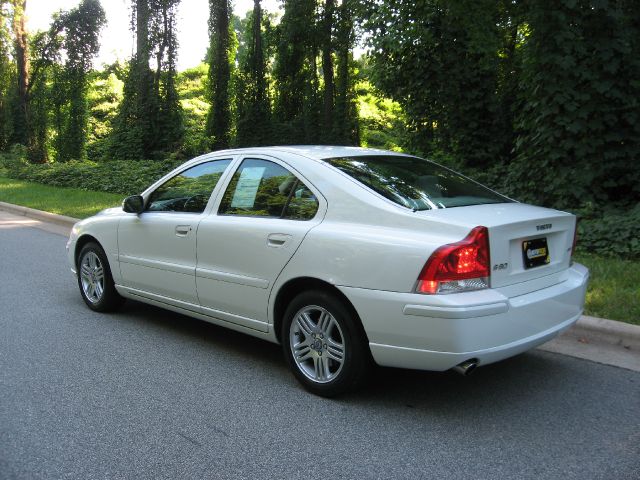 2007 Volvo S60 4WD 4dr Sport