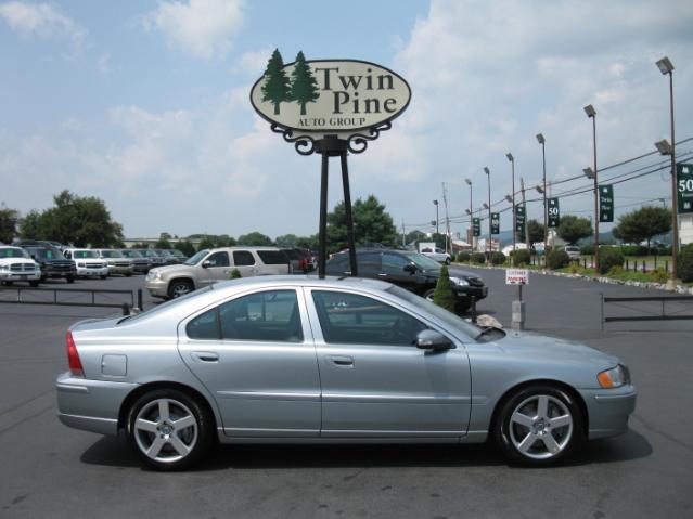 2007 Volvo S60 4WD 4dr Sport