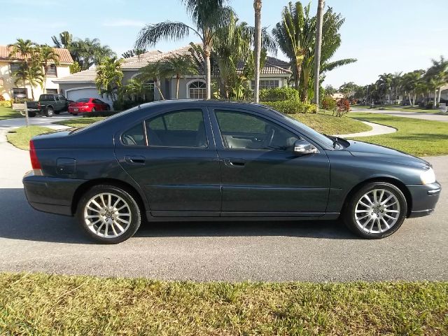 2007 Volvo S60 4WD 4dr Sport