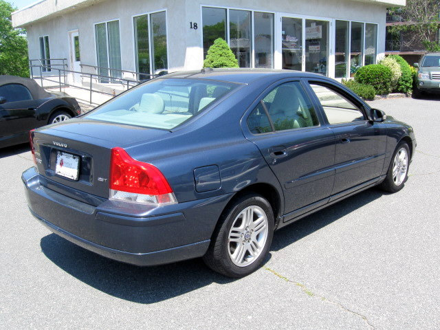 2007 Volvo S60 4WD 4dr Sport