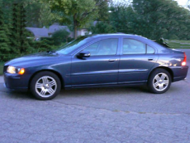 2008 Volvo S60 4WD 4dr Sport