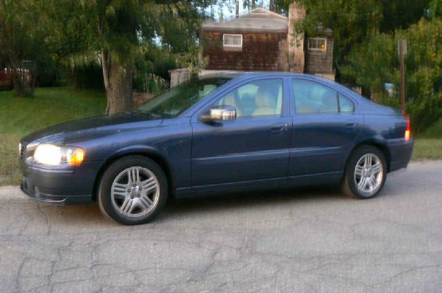 2008 Volvo S60 4WD 4dr Sport