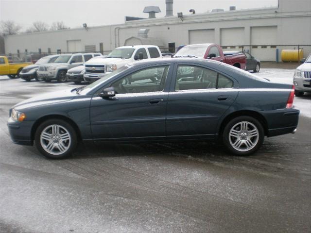 2008 Volvo S60 2WD 4dr SLE