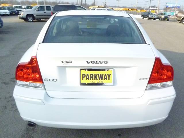 2008 Volvo S60 4WD 4dr Sport