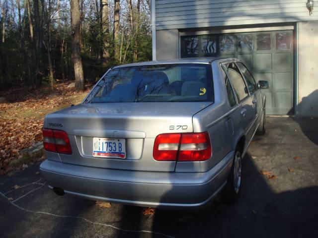 1998 Volvo S70 Base