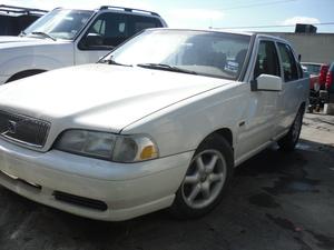 1998 Volvo S70 Base