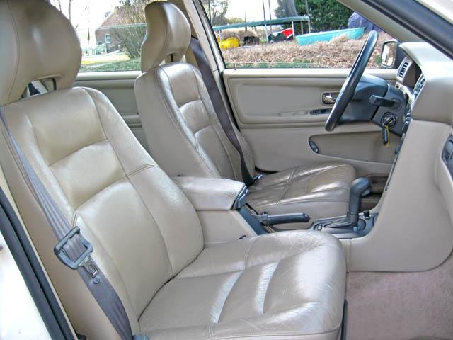 1998 Volvo S70 Base