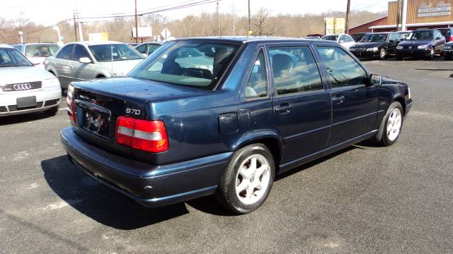 1998 Volvo S70 Base