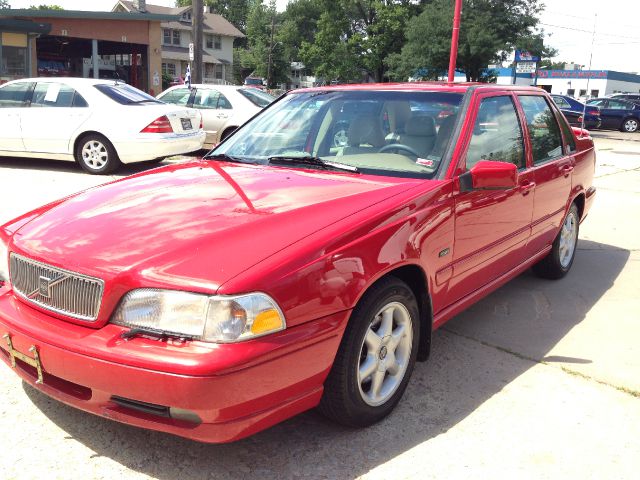 1998 Volvo S70 Passion