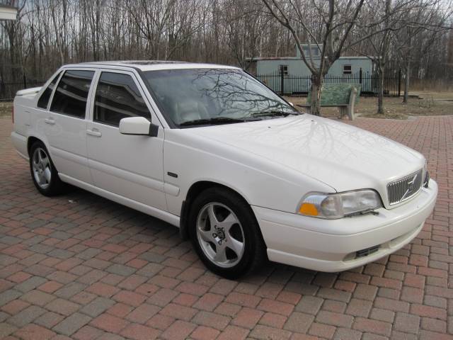 1998 Volvo S70 4X4 ED. Bauer EL