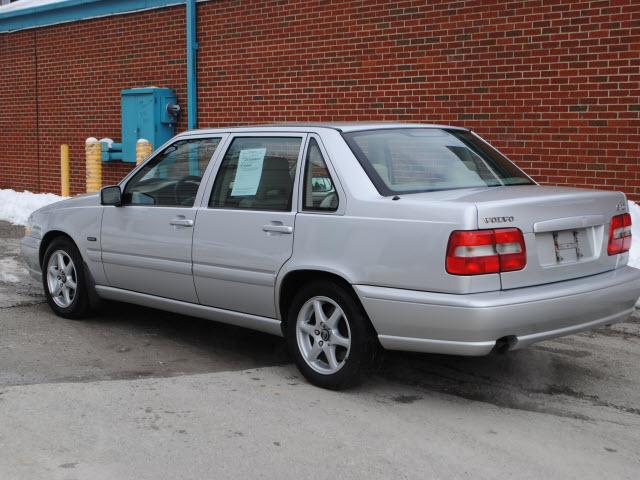 1998 Volvo S70 LS Special Value