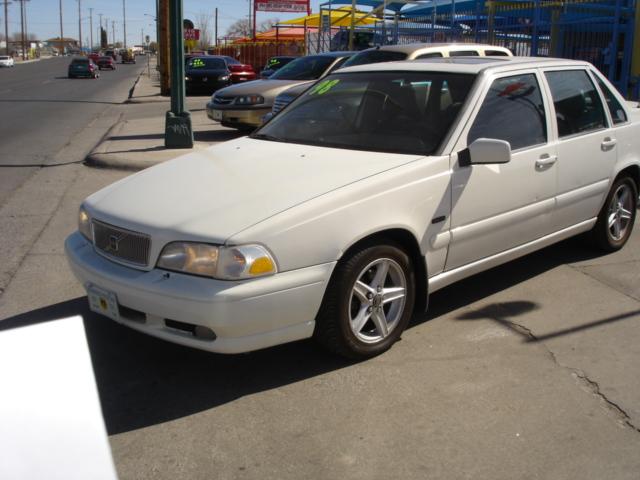 1998 Volvo S70 LS Special Value