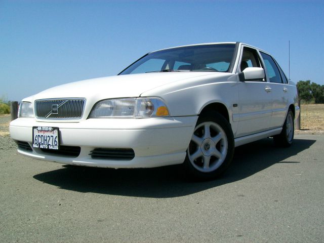 1998 Volvo S70 Passion