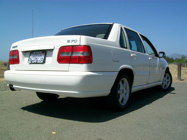 1998 Volvo S70 Passion