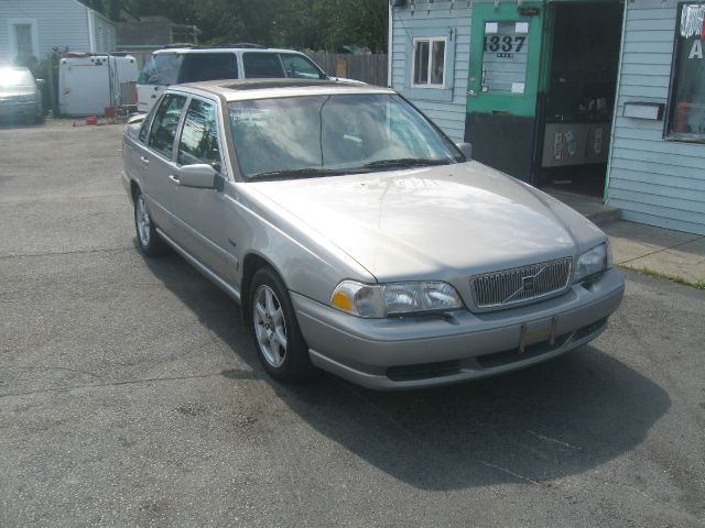 1998 Volvo S70 LS Special Value