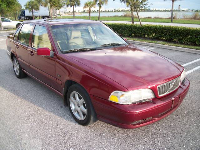 1998 Volvo S70 Unknown