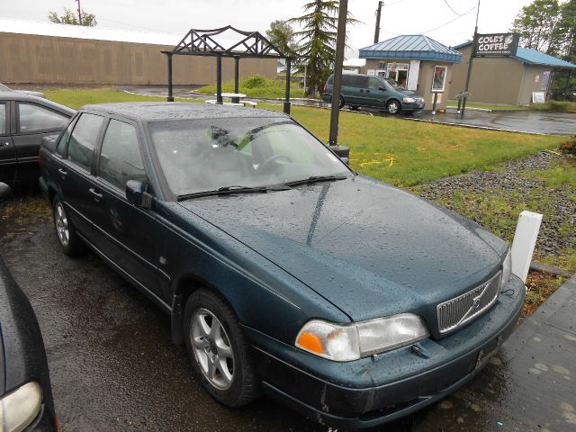 1999 Volvo S70 LS Special Value