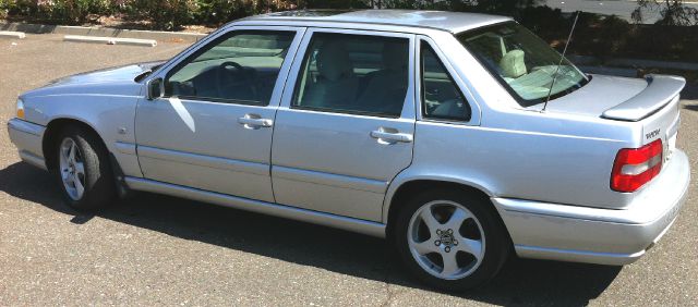 1999 Volvo S70 4X4 ED. Bauer EL